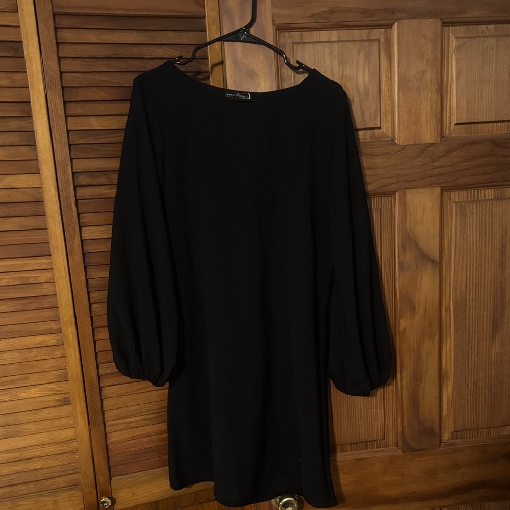 Chic Black Long Sleeve Dress